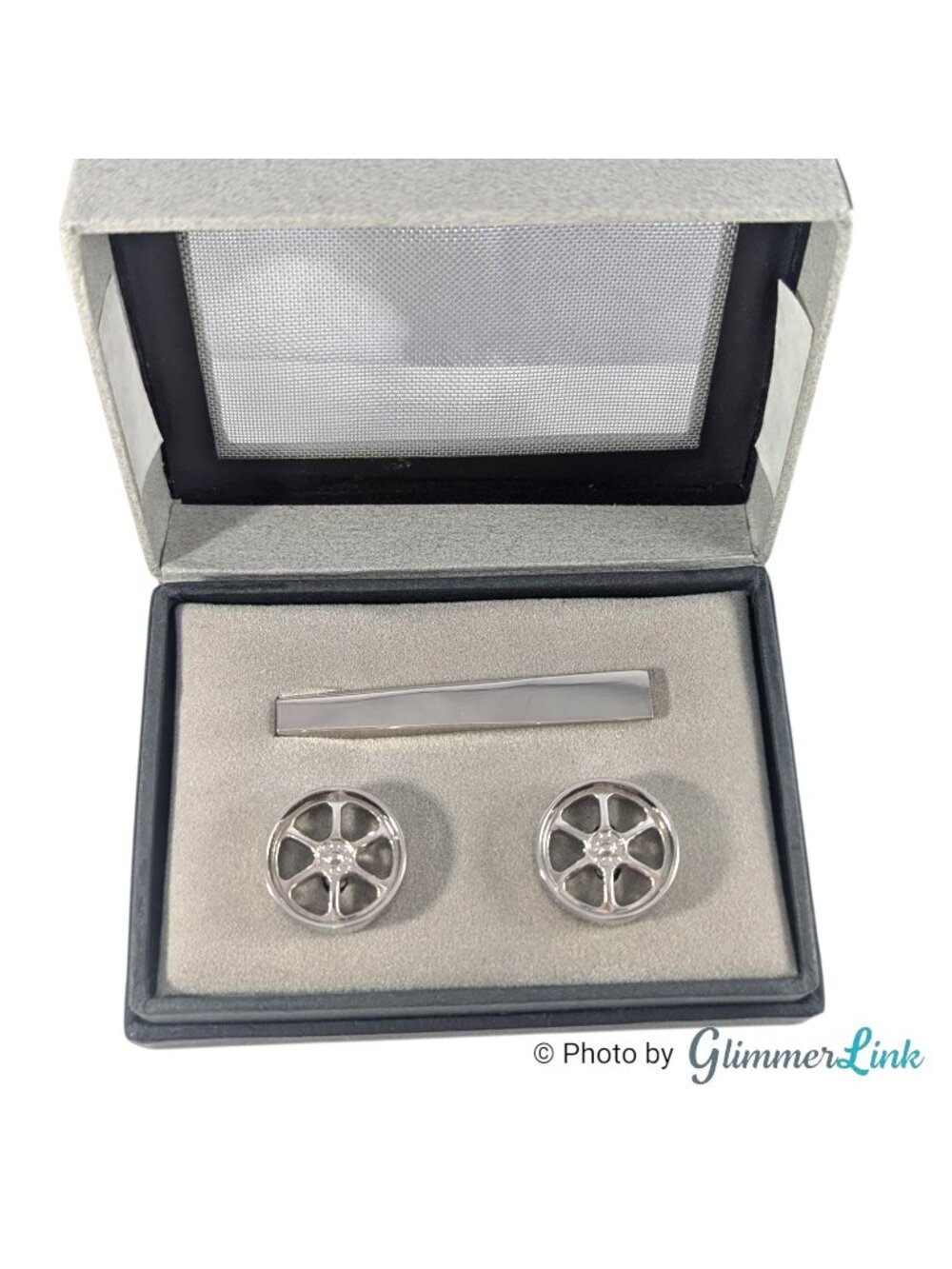 Vintage Sicura Wheel Cufflinks Tie Bar Automotive Silver Tone Boxed